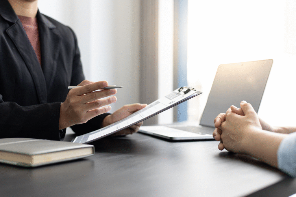 Diferentes entrevista de emprego e estratégias de preparação